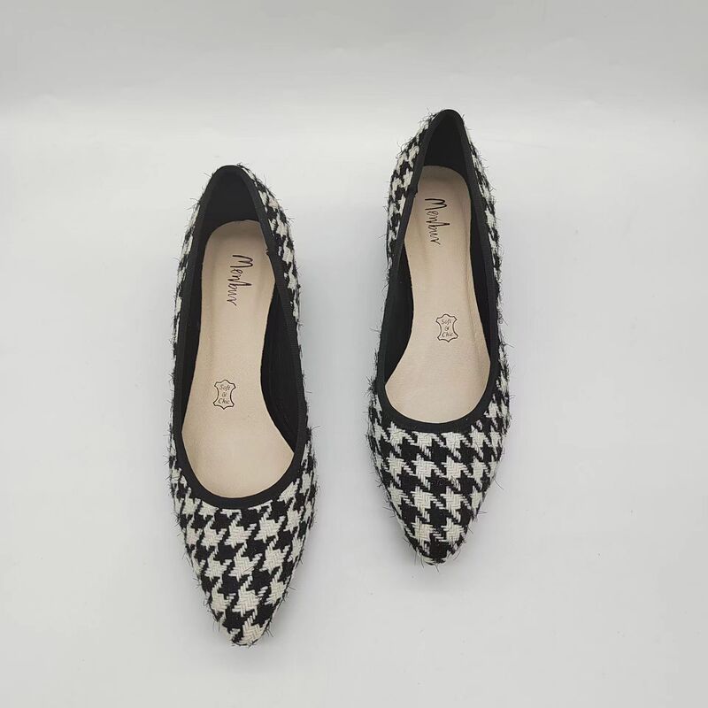 Foreign Trade French-Style High-Heeled Shoes, Pointed Toe, New Women's Shoes, Socialite Party Shoes, Elegant Black and White Velvet Color-Blocking Fashion Shoes Foreign Trade French-Style High-Heeled Shoes, Pointed Toe, New Women's Shoes, Socialite Party Shoes, Elegant Black and White Velvet Color-Blocking Fashion Shoes