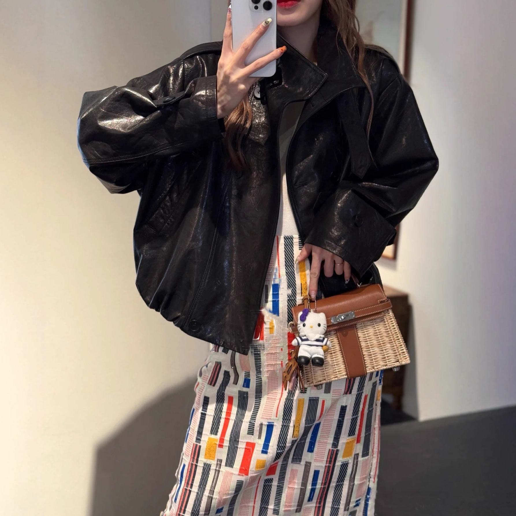 European Genuine Leather Jacket for Women, High-Quality Sheepskin Oil Wax Leather Jacket, Loose Casual Stand-Up Collar, Cool Retro Jacket