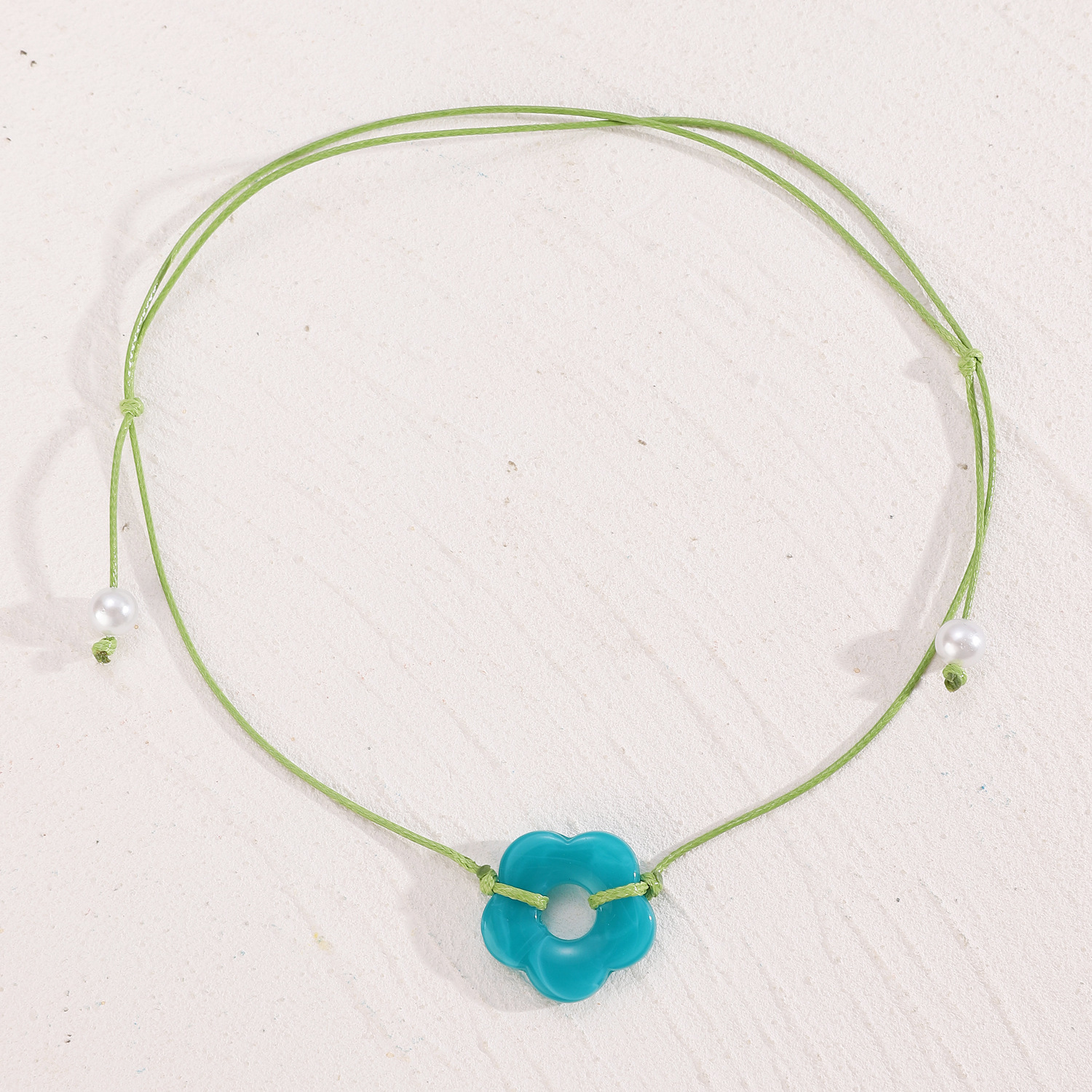 Holiday, Daily Occasion Acrylic Material Flower Pattern All Seasons Season Sweet Flower Acrylic Cord String Stretch Adjustable Pendant Necklaces Wholesale