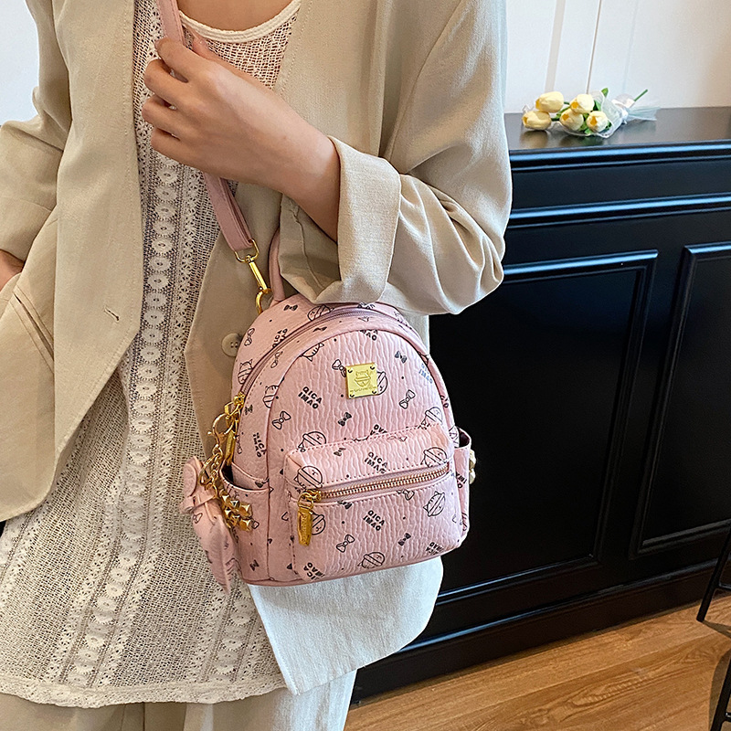 2025 nueva mochila transfronteriza gato de dibujos animados pequeño y ligero mochila diaria para niñas bolso de estudiante de viaje lindo