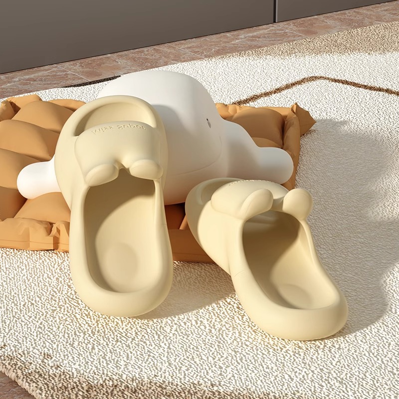 밀키 살구 화이트 (똥을 밟은 듯한 느낌의 EVA 소재로 가볍고 편안하며 미끄러지지 않음)