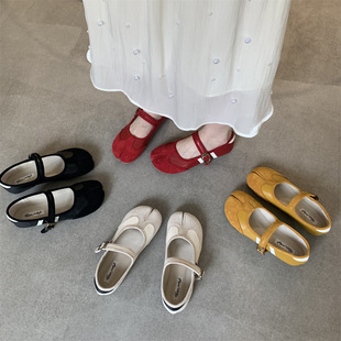 �����߷�ֺ�i��ЬŮ�紺�¿�\�چ�Ь�͹���Ů�L�tɫ���٬�����Ь