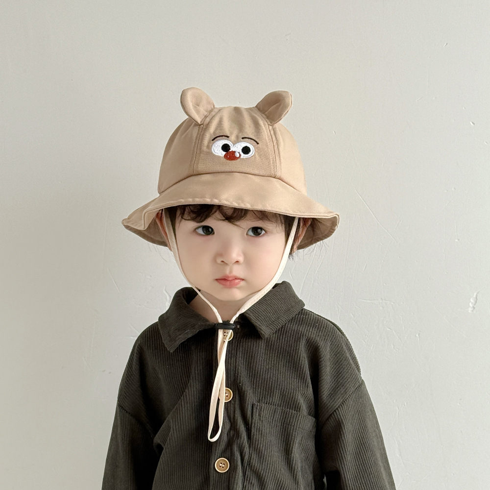 Sombrero de bebé verano súper lindo y lindo sombrero de pescador de bebé para hombres y mujeres modelos de primavera y otoño estilo occidental pequeño mes salir sombrero para el sol