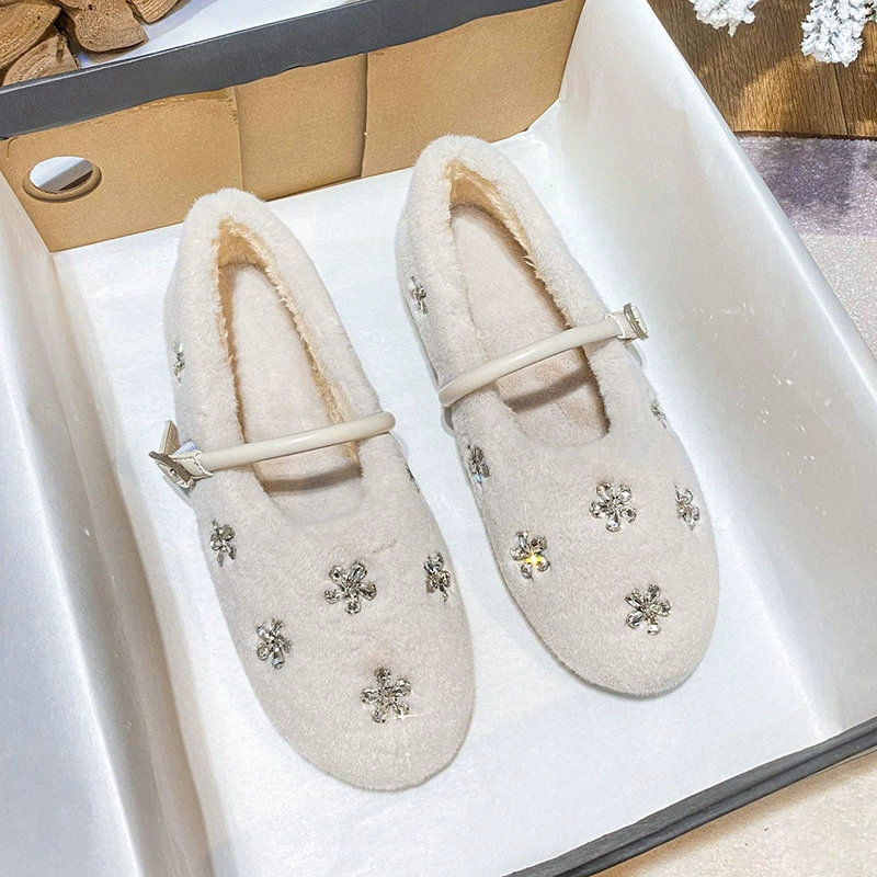 Стразы волосатые женские наружные носки 2025 новые осенние и зимние хлопчатобумажные тапочки плюс плюшевые меховые туфли большого размера женская обувь 41 один 43