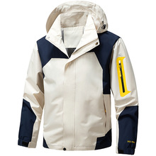 包邮外套男士2025春秋季跨境冲锋衣连帽夹克潮牌上衣登山休闲外套