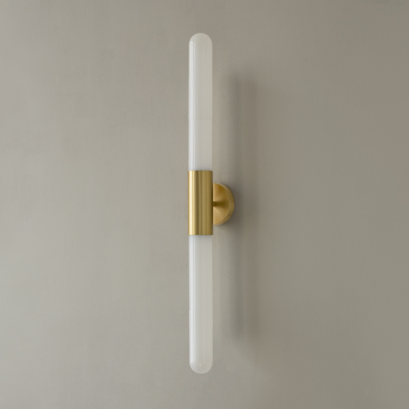 구리색 + 반투명 유리(알루미늄 소재)