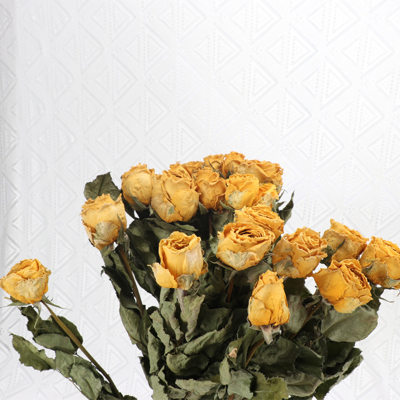 Bouquet de fleurs séchées pour décoration maison style forest_voghion.com