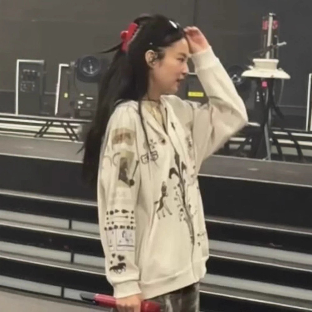 现货 jennie同款重工涂鸦连帽卫衣女小华夫格秋季宽松ins拉链开衫