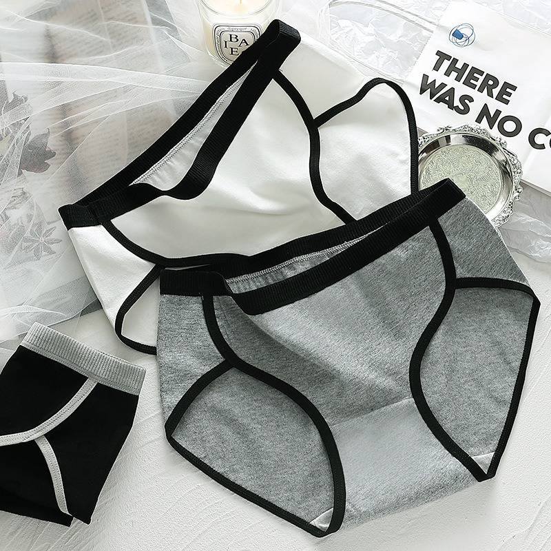 Japanese Style New Women's Underwear, Mid-Waist Contrasting Color Briefs, Fashionable and Comfortable Cotton Breathable Butt-Lifting Girls' Underwear Japanese Style New Women's Underwear, Mid-Waist Contrasting Color Briefs, Fashionable and Comfortable Cotton Breathable Butt-Lifting Girls' Underwear