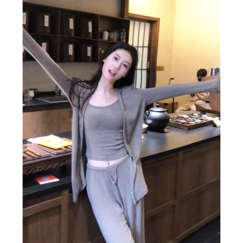 纯欲百搭灰色针织背心开衫休闲裤睡衣女2025新款慵懒可外穿三件套|undefined