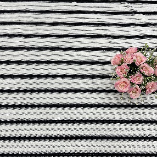 厂家直销 涤棉4005通货面料专业蕾丝Lace花边 布料绣花睫毛花边