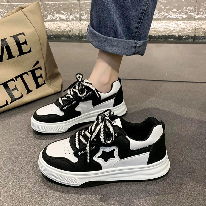 Бархатные женские кроссовки, осень-зима 2024, новые черно-белые женские туфли с пандой, студенческая спортивная обувь, белые туфли на толстой подошве.