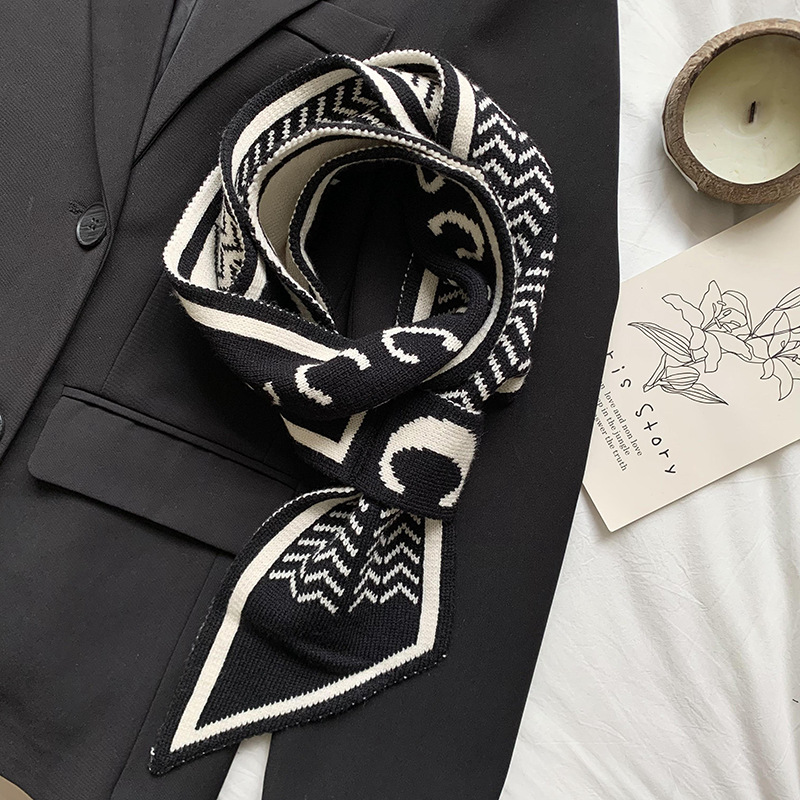 Bufandas de punto de alta sensación de nuevo estilo coreano otoño invierno versátil tablero de ajedrez perforación toallas de orejas perezosas cruzada guillera