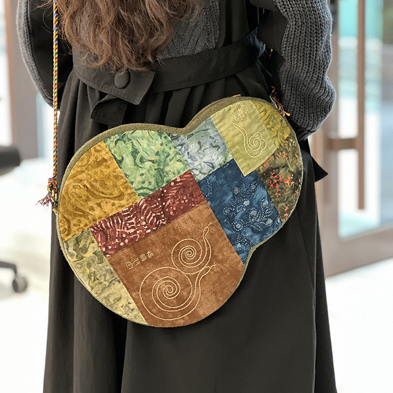 Hecho a mano DIY Lu bordado nuevo patchwork bolsa de las mujeres habitación individual bolsa grande regalo creativo imagen impresa bordado DIY bolsa de material