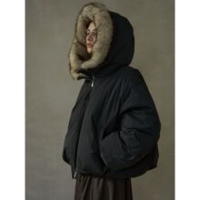 [共线]COLNE冬季新款环保皮草连帽气球型量感廓形羽绒服外套M9721