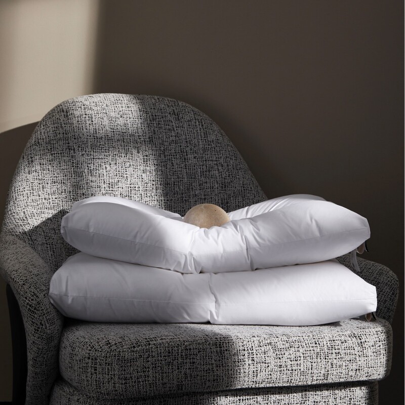 S Queen Neck Protection Fiber Composite down Pillow Cotton Soft Support 95 White Goose down Medium Low Pillow Core Adult Single