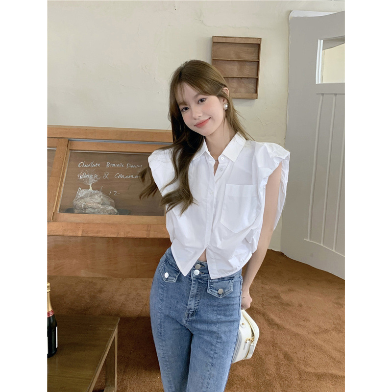White short summer elegant shirt sleevless