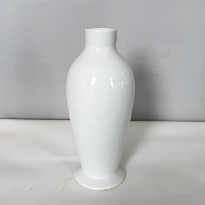 밝은 흰색 높이 26CM, 입 4.5CM, 너비 11CM