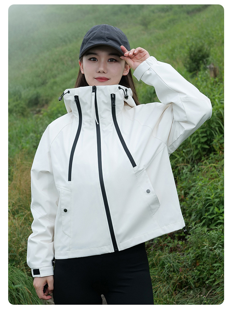 Soft Shell Hiking Jacket Windproof Waterproof Three-in-one_voghion.com