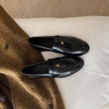 ܛƤ��~��ט���ЬŮһ�_�ńP���TСƤЬӢ���L�͸�ƽ����Ƥ��Ь