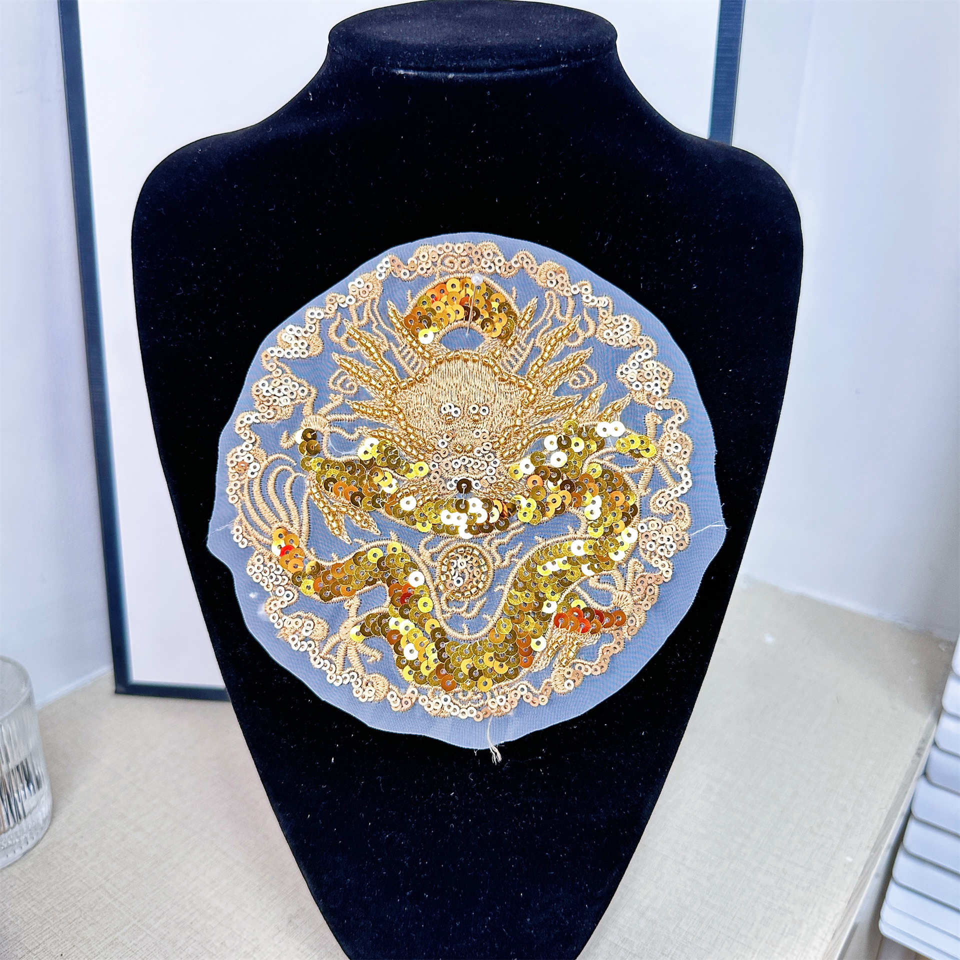 Venta caliente directa de fábrica estilo étnico flor malla bordado pegatinas tela antiguo traje hanfu DIY parche apliques Accesorios