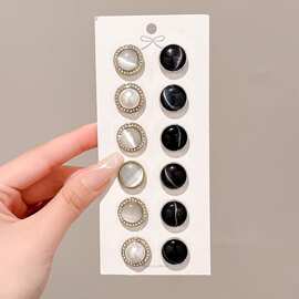 2025新潮防走光珍珠胸针女款领口固定扣别针式暗扣胸口衣饰配件