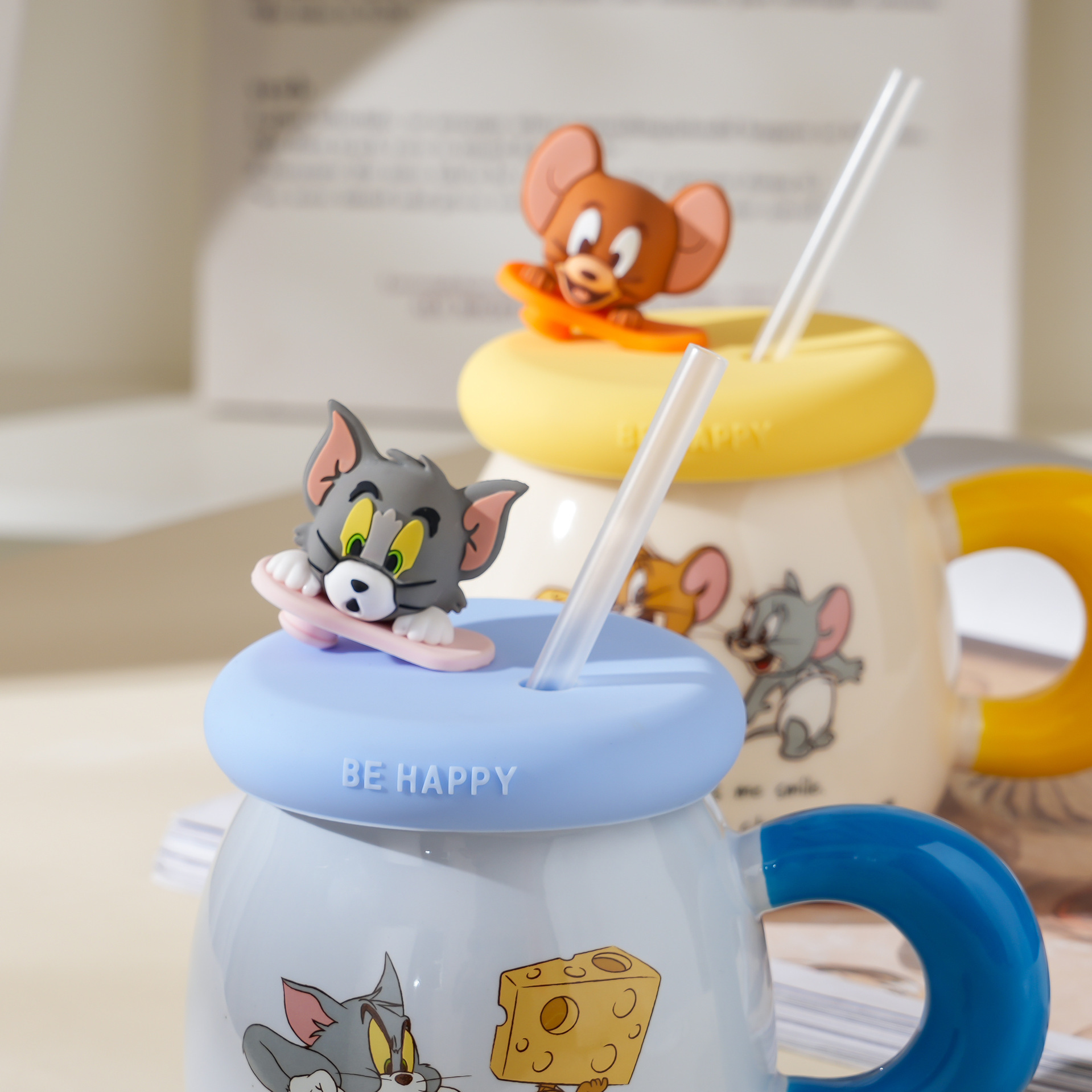 캐릭터 도자기 머그컵 뚜껑 빨대 세트 500ml