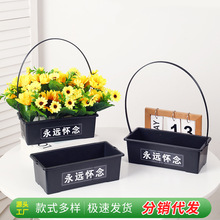 ��������С�ںл��@����Y��Ĺ���а�������������������������