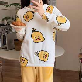 可爱小黄鸭睡衣女秋冬新款加厚保暖法兰绒卡通家居服套装跨境批发