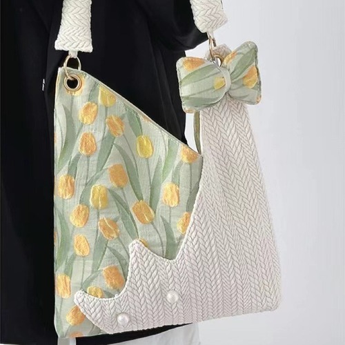 2024 New Tulip Cat Cute Armpit Bag Niche Design Fresh Large Capacity Single Shoulder Tote Bag for Women