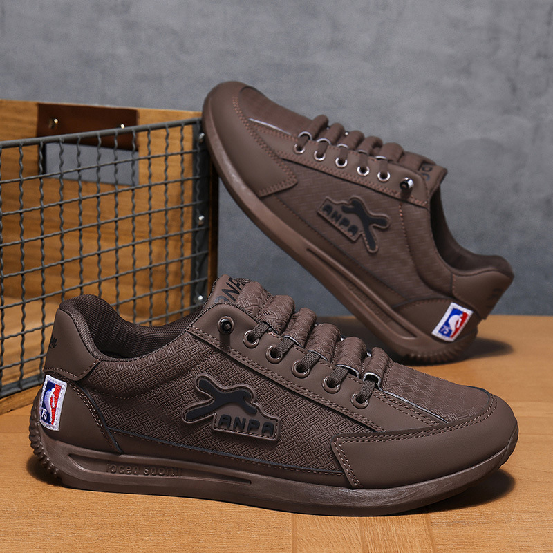 Designer-style, lightweight luxury 2026 autumn collection: minimalist, workwear-inspired, leopard-print, hollowed-out leather casual and breathable athletic shoes for men, suitable for running