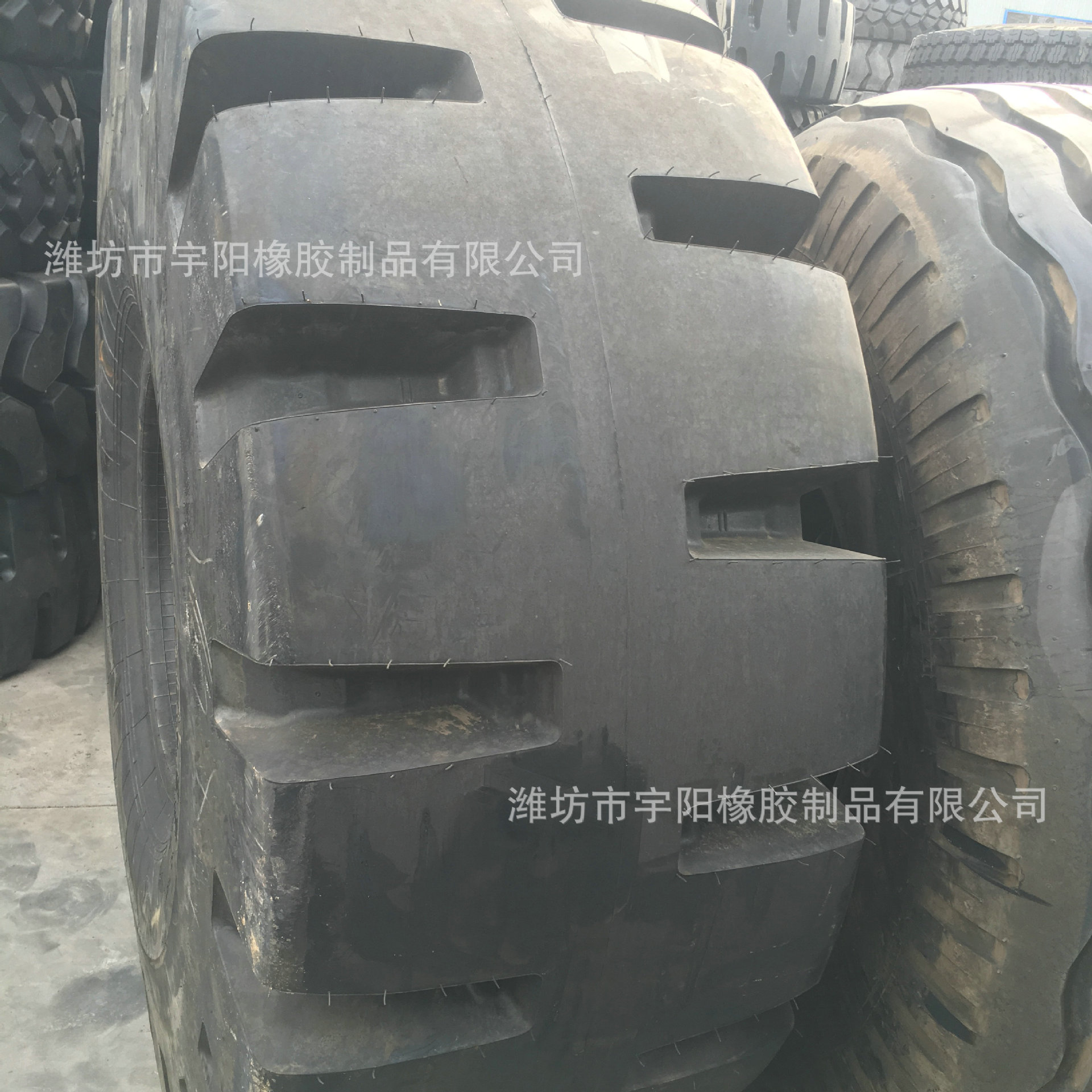 37.25-35 矿山装载机 自卸车轮胎  加厚