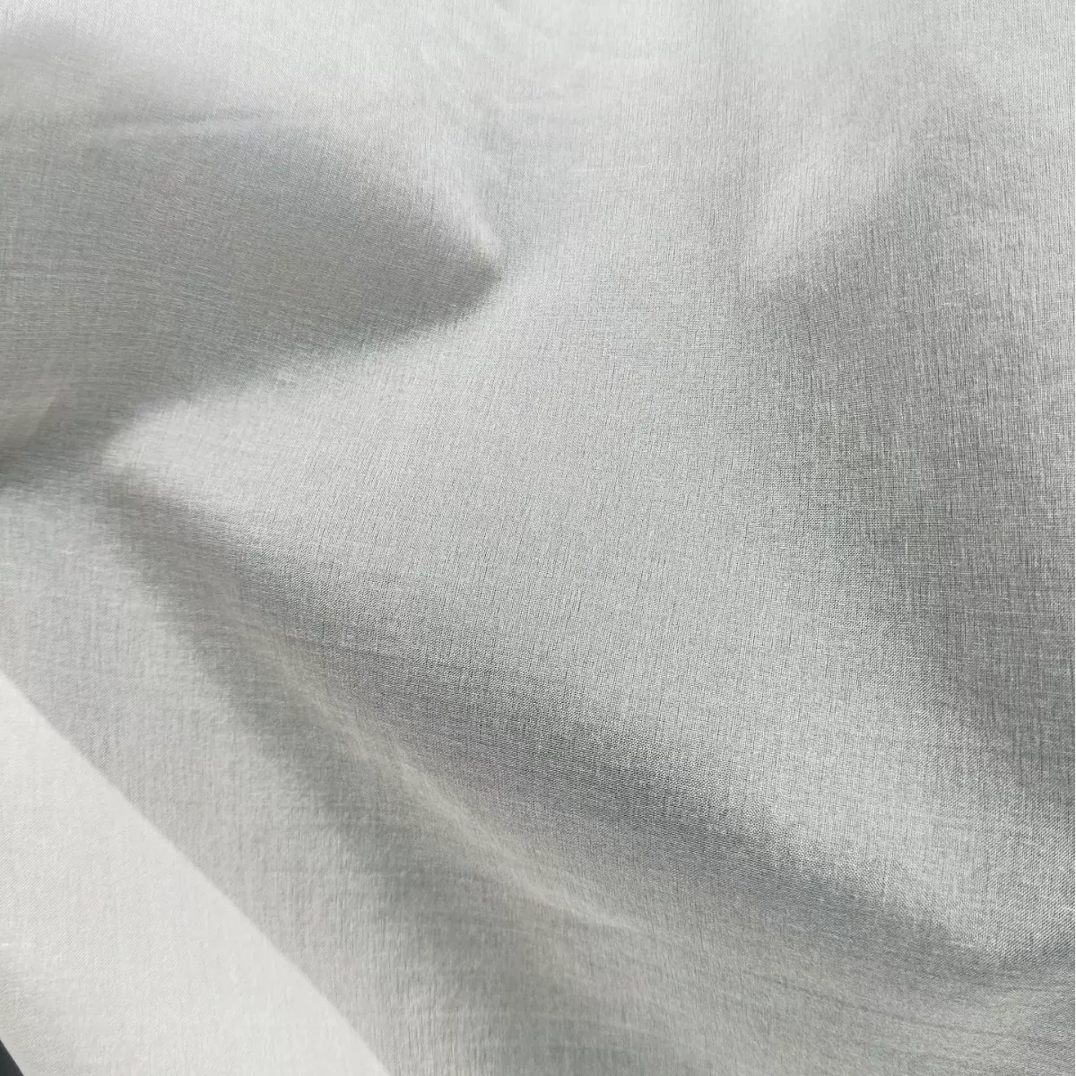 现货桑蚕丝挺括硬挺感真丝 6MM欧根纱桑蚕丝布料 绣花面料底部