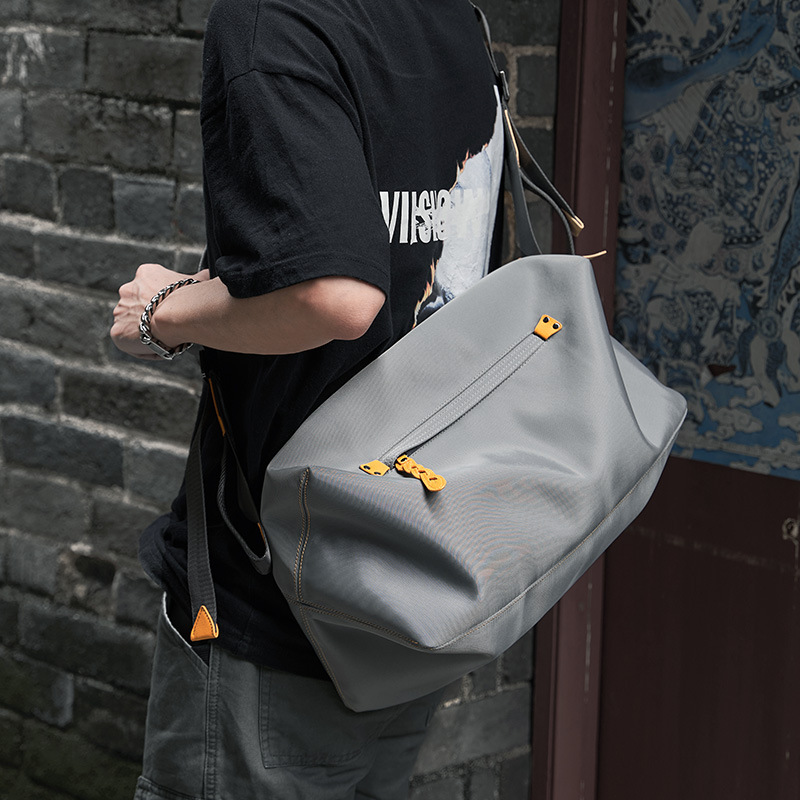 Men's shoulder bag