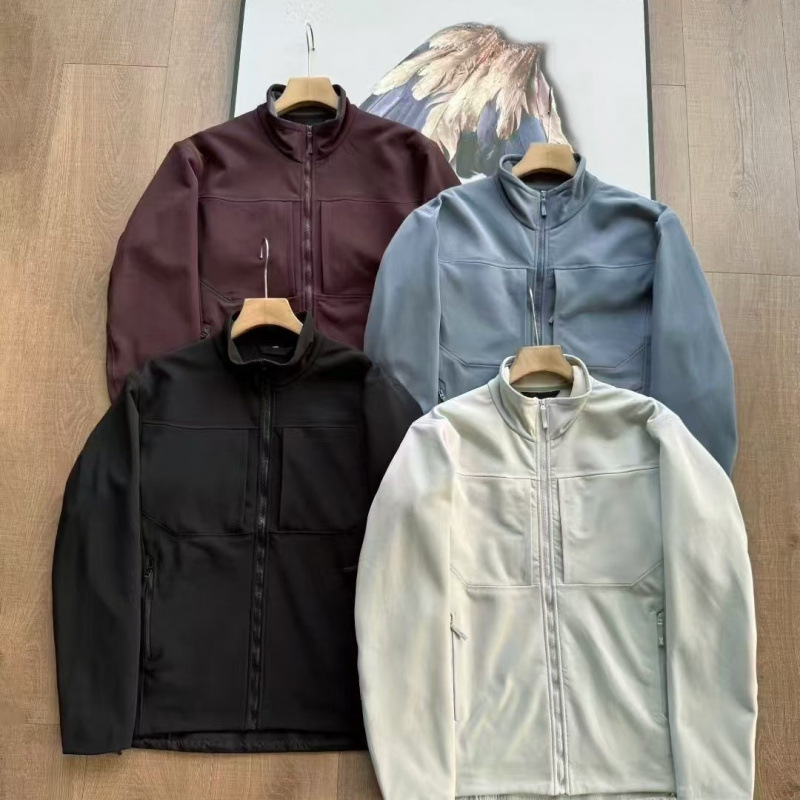 Outdoor stand-up collar softshell jacket, same style as the Birdhouse Gamma, fully taped seams for windproof and water-resistant performance, unisex design, and warm Outdoor stand-up collar softshell jacket, same style as the Birdhouse Gamma, fully taped seams for windproof and water-resistant performance, unisex design, and warm