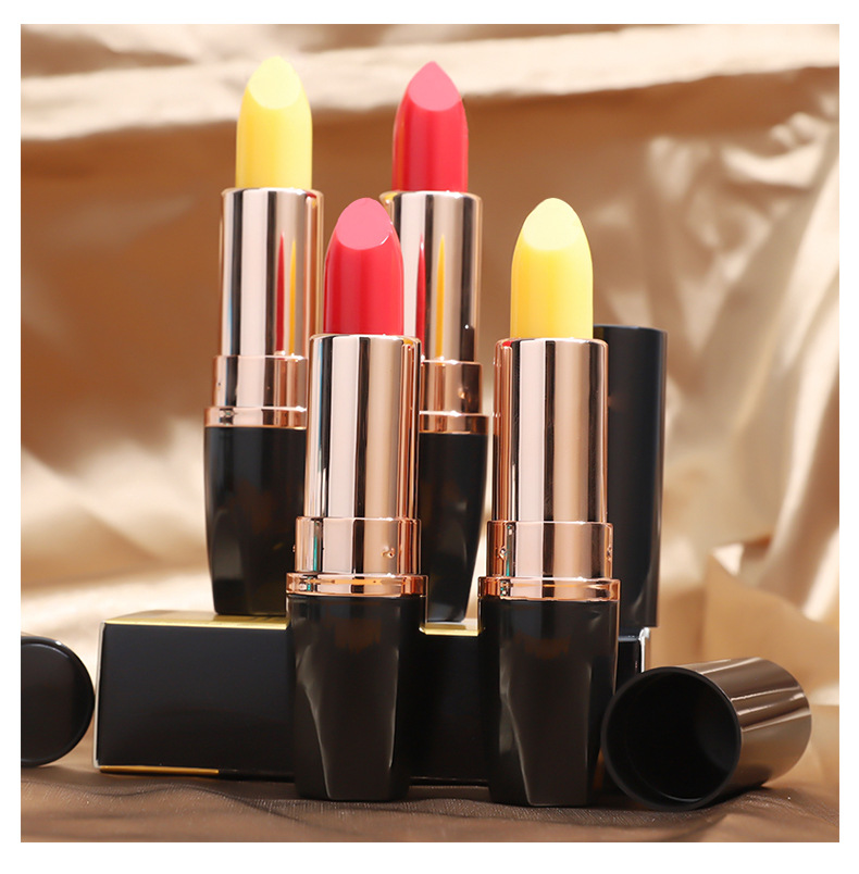 YANQINA Carotene Red Cherry Color-changing Lip Balm Moisturizes and hydrates, does not fade, does not stick to cups, and is a waterproof lipstick undefined