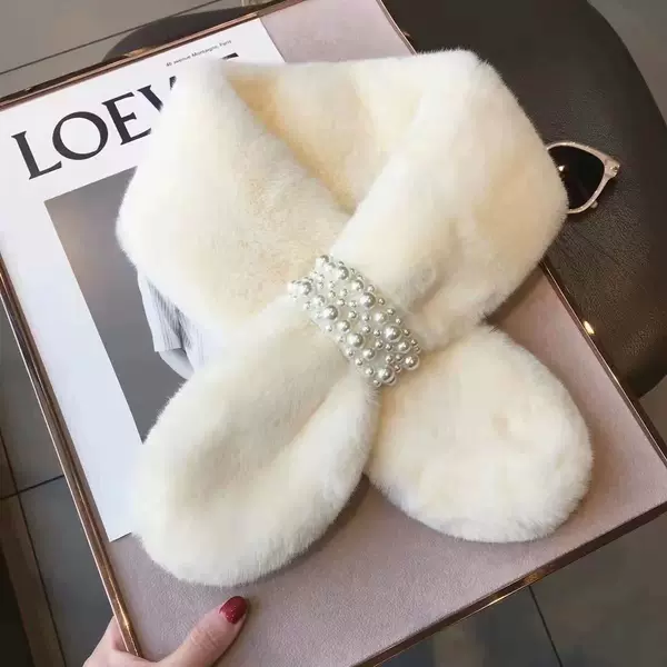 New Style Scarf for Women Winter Plush Thickeneded Women's Winter Style Women's Scarf Warm Cross Fur Collar Pearl Scarf Neck