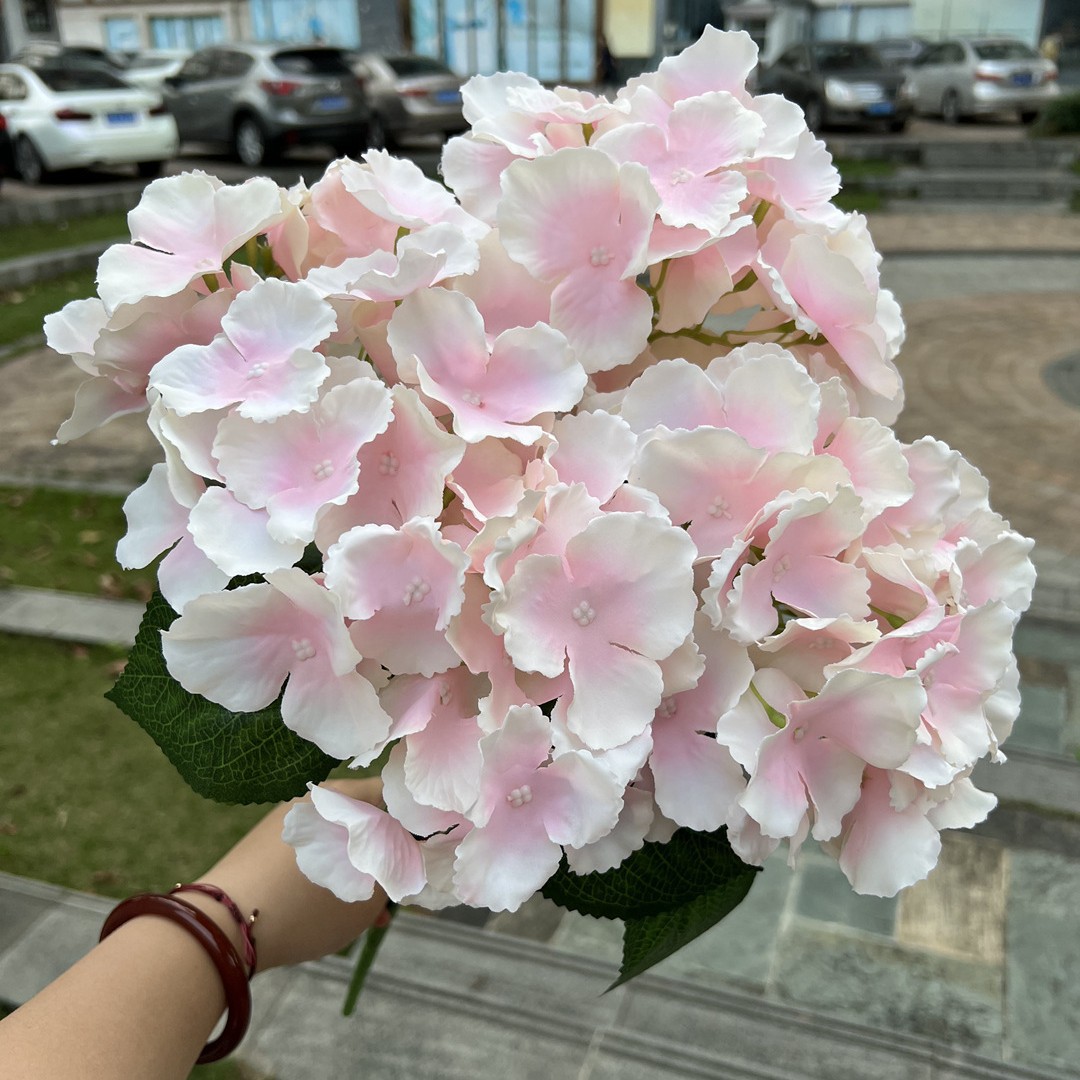 Simulación del Día de San Valentín rosa fabricante 3 sola rama multi-cabeza rosa decoración de la boda flor falsa al por mayor