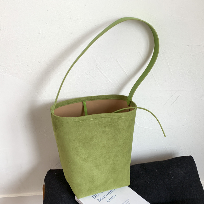 Retro Suede ROW Large Capacity Bucket Bag for Women Casual Commuter Cross-border Shoulder Bag Fashion Underarm Bag