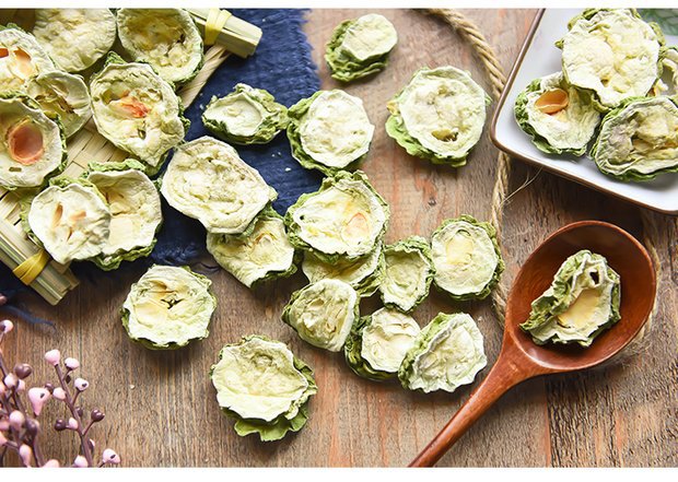 Dried Bitter Melon Tea Slices Ku Gua 500g Natural Farm Grown Herbal Infusion for Daily Wellness Brewing key features