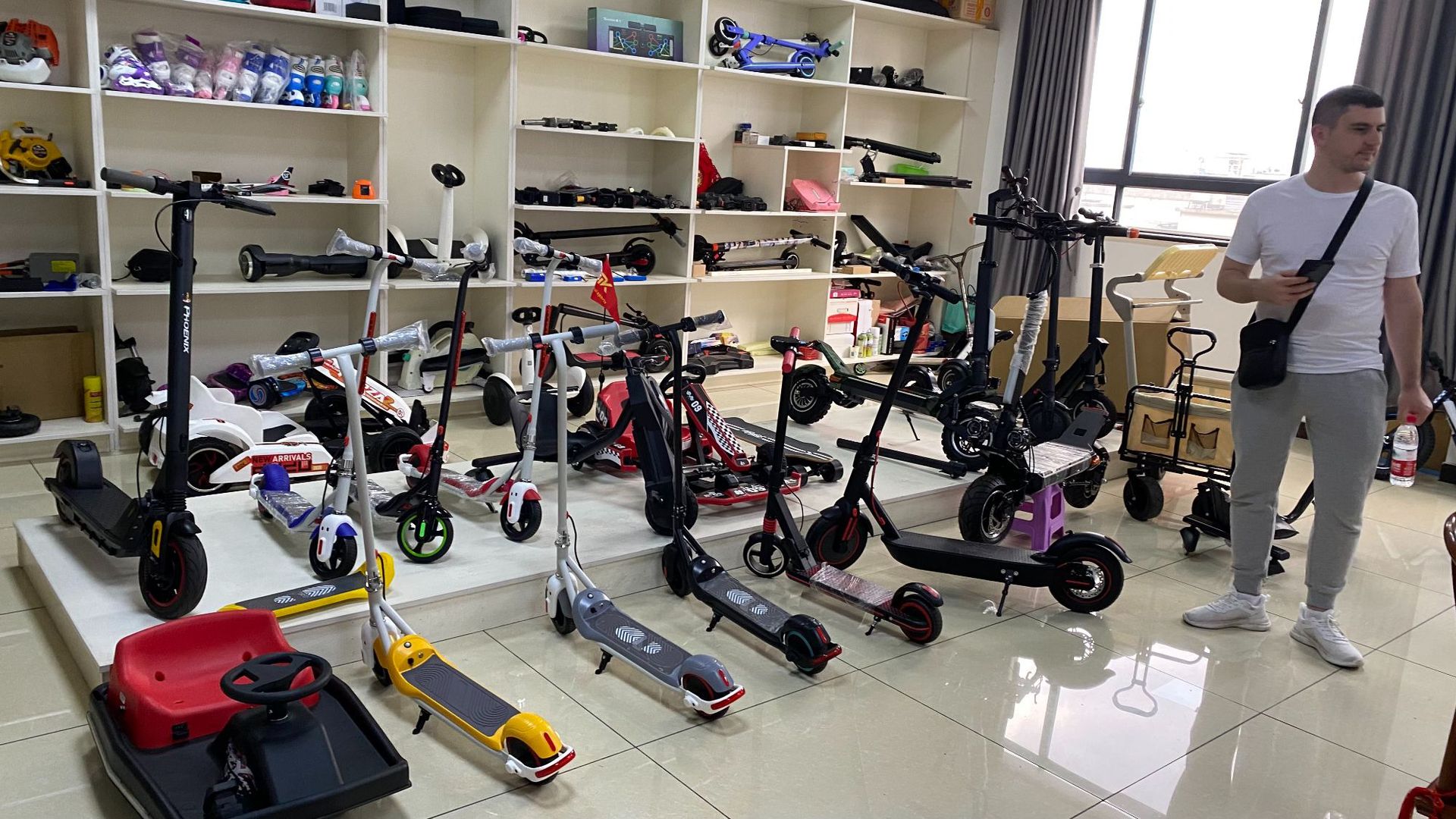 E01 child electric scooters 22