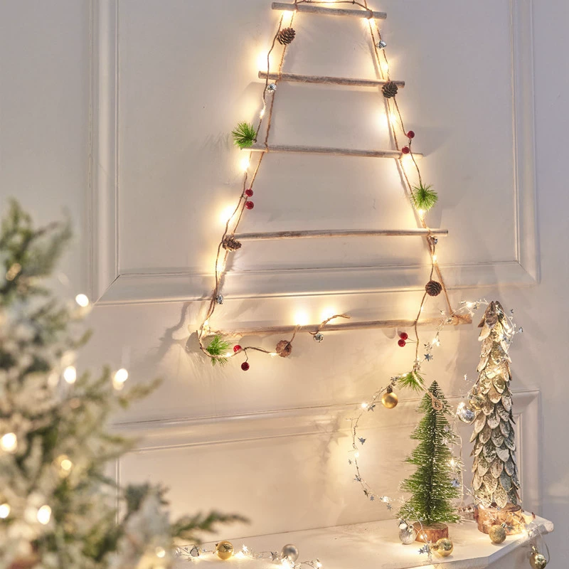 Сверкающая гирлянда Christmas Lights LED, шнуры света еловые шишки Рождественское украшение колокольчик цветной свет