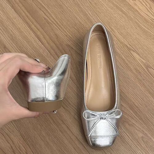 Spring and autumn bow flat silver single-layer shoes. 2025 popular square head and shallow mouth all-match chanel style shoes