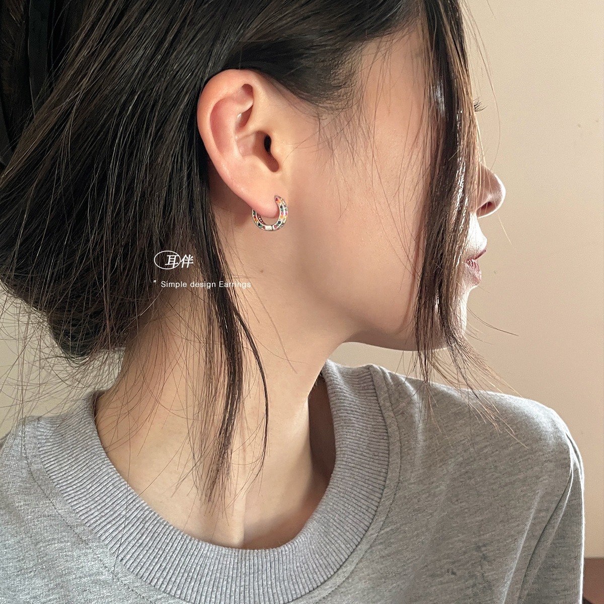 New Exquisite Colorful Zircon Hoop Niche Design High-end Unique Ear Cuffs Men's Artistic Simple Women's Earrings Studs_voghion.com