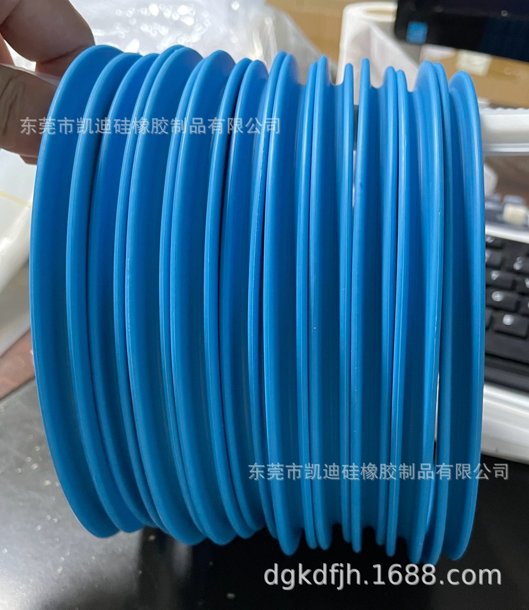 硅橡胶制品 密封条 高透挤出管 硅胶台灯软管 手机支架 硅胶垫圈