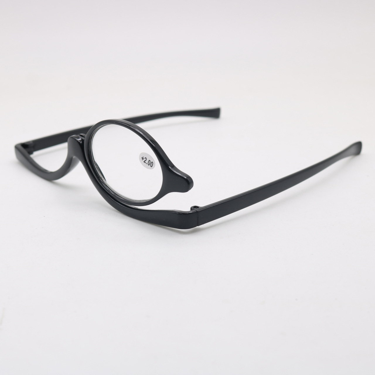 Single piece oval + black