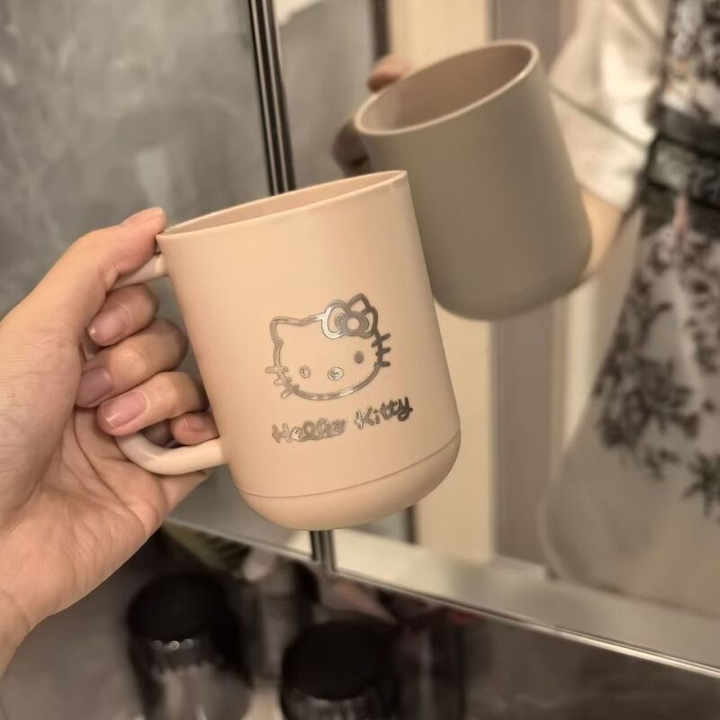 子猫と子犬の洗浄と歯磨きカップインスタイル学生寮漫画スタイルカップルプラスチック家庭用歯磨きとマウスウォッシュカップ|undefined