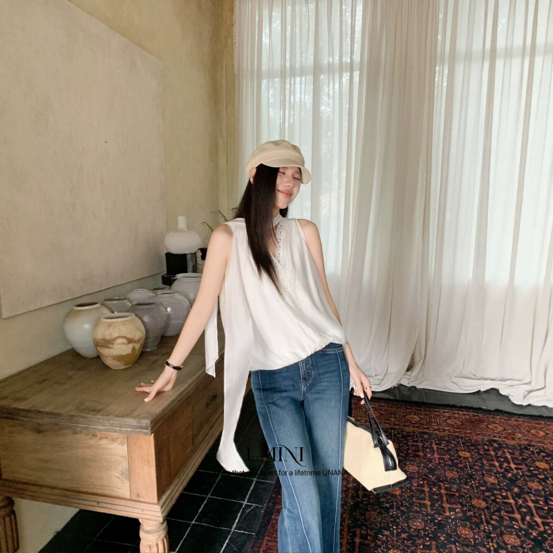 U+Mini Thirteen Lines D3352 New French Style Non-Removable Ribbon V-Neck Sleeveless Slimming Versatile Elegant Shirt U+Mini Thirteen Lines D3352 New French Style Non-Removable Ribbon V-Neck Sleeveless Slimming Versatile Elegant Shirt