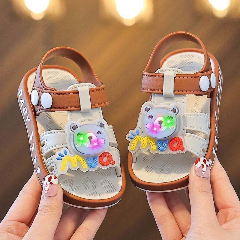 Children's Sandals Summer Boys Cartoon Cute Light up Girls Anti-Slip Soft Sole Infant Toddler Shoes Beach Sandals