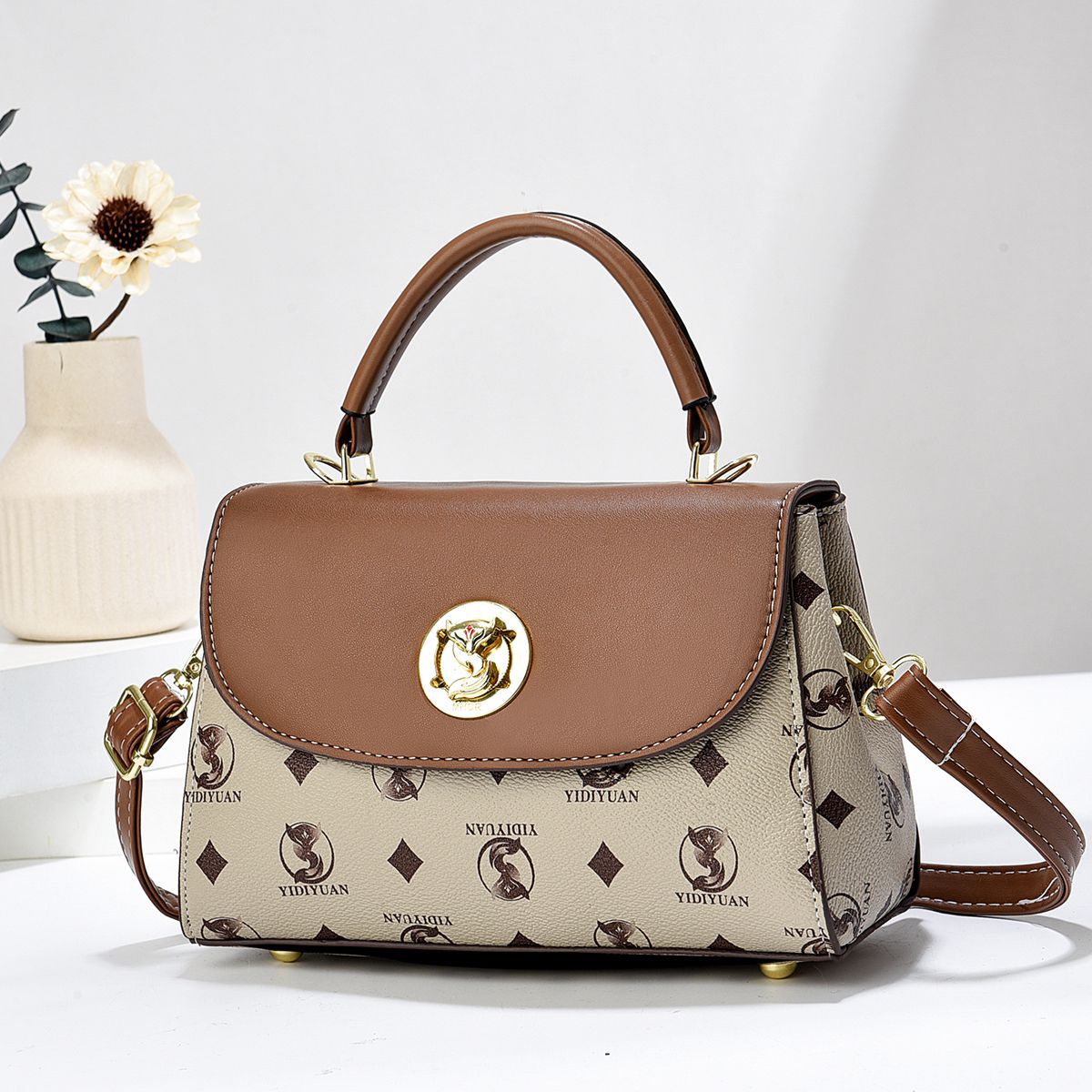 女士手提包包2024新款簡約大氣韓版潮時尚單肩斜跨女包小方包外貿